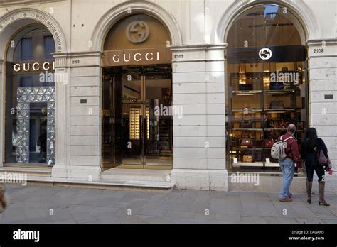 italy gucci outlet store|is the gucci outlet cheaper.